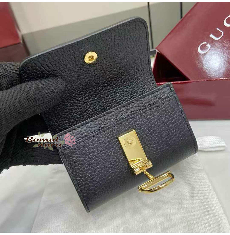 166fab945e7a42de1784d8910cda7441_1750396276_3977.jpg