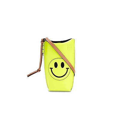 [스페셜오더]LOEWE-A661 로에베 네온 옐로우 Smiley Heel bag 스마일리 힐 백