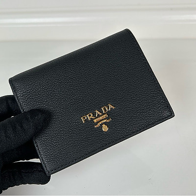 [스페셜오더]PRADA-1M0204 프라다 송아지가죽 메탈 로고 카드 지갑 블랙