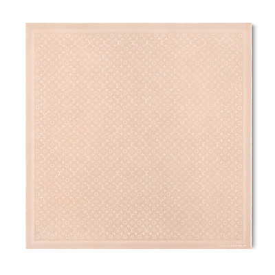 LOUIS VUITTON-M96978 루이비통 모노그램 클래식 숄 라이트 베이지