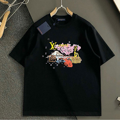 LOUIS VUITTON-04096  루이비통 2026SS 남녀공용 자수 자수 크루넥 티셔츠