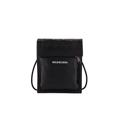 BALENCIAGA-532298 발렌시아가 블랙 스몰 웨이브 로고 자수 파우치 스트랩 백