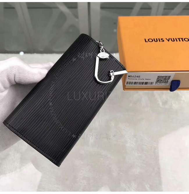 louisvuitton2-1118-003.jpg