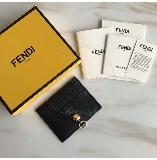 fendi1-1223-001.jpg