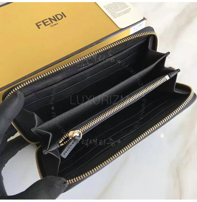 fendi1-0105-005.jpg