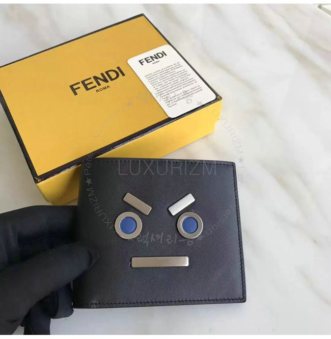 fendi4-0105-001.jpg