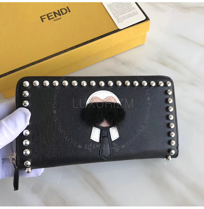 fendi-0123-002.jpg