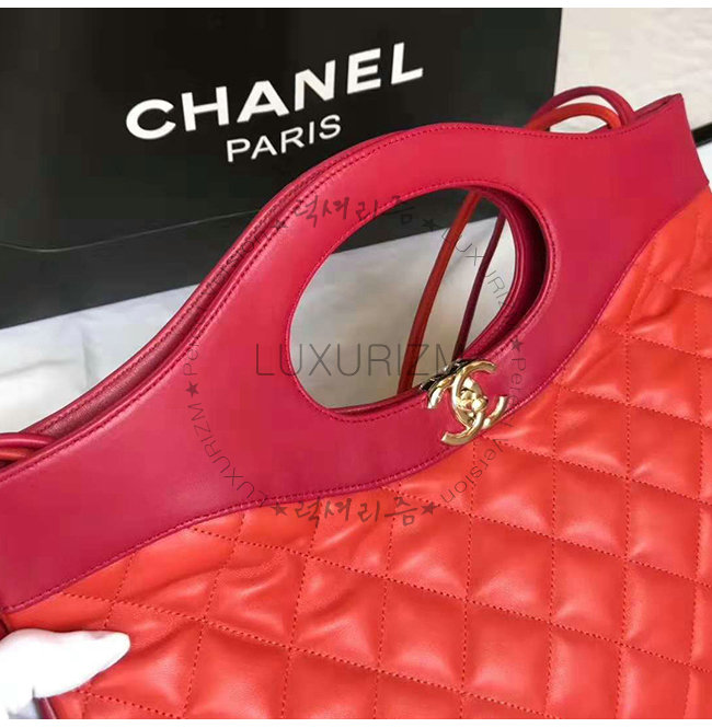 chanel1-1004-008.jpg