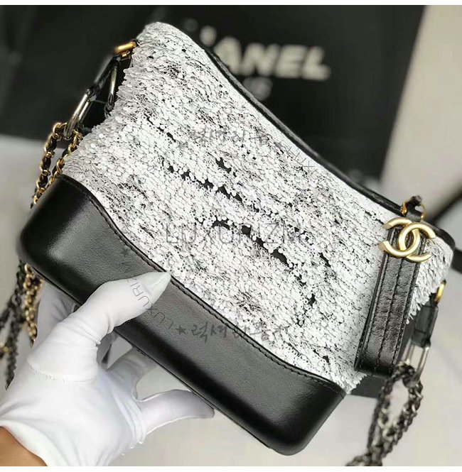 chanel1-1102-003.jpg