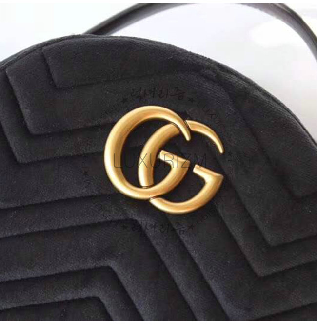 gucci2-1108-005.jpg