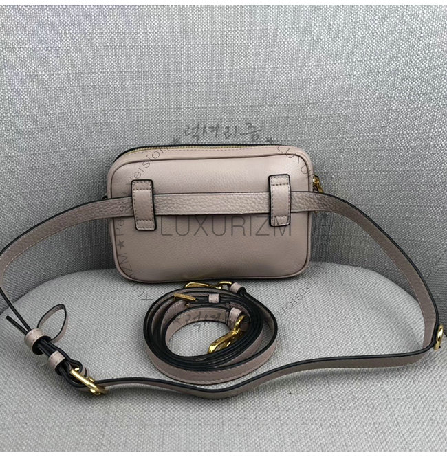 prada1-1112-003.jpg