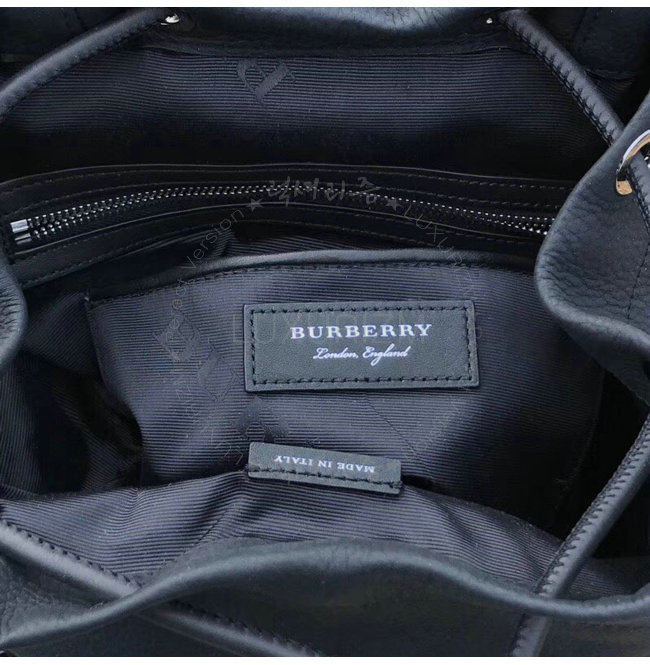 burberry-0201-008.jpg