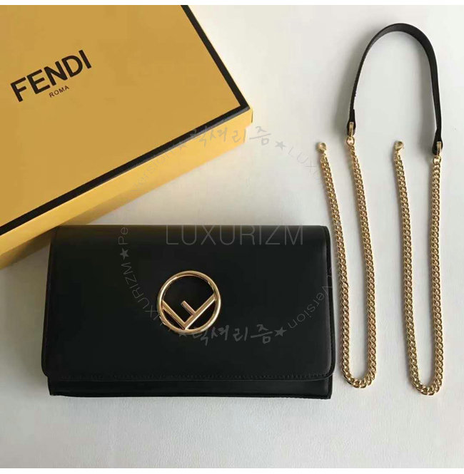 fendi4-0222-003.jpg