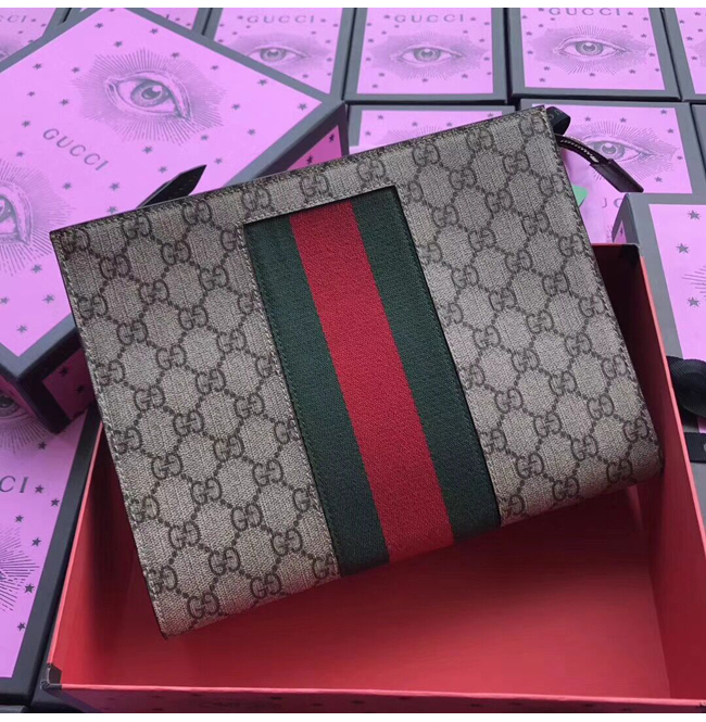 gucci-0227-001.jpg