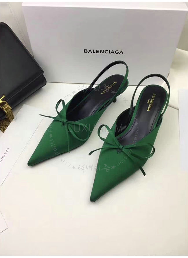 balenciaga4-0206-3.jpg