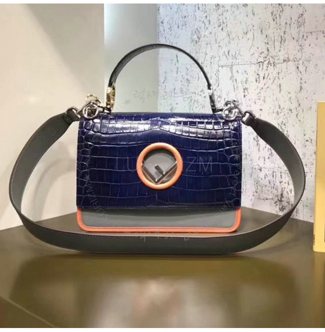 fendi2-0307-002.jpg