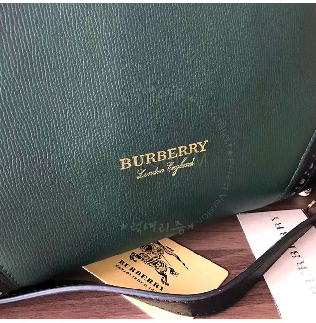 burberry-0314-007.jpg