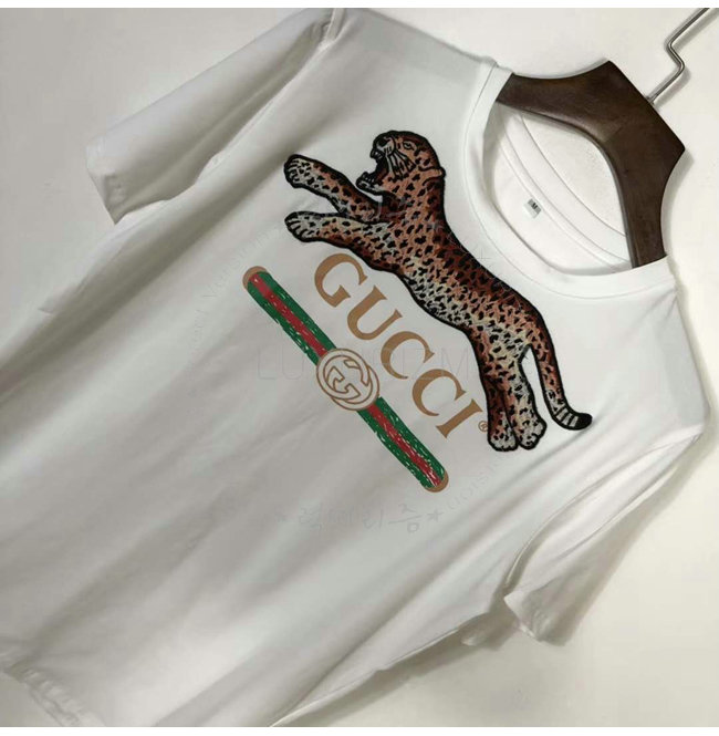 gucci1-0519-003.jpg