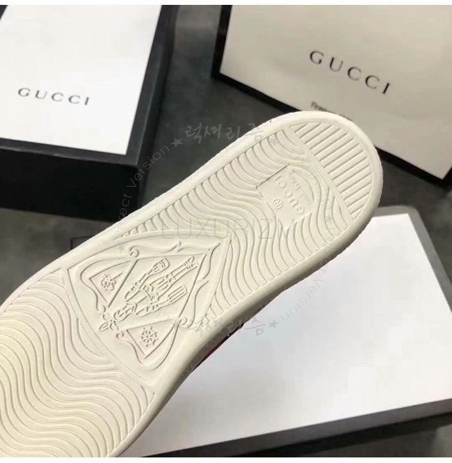 gucci-0521-009.jpg