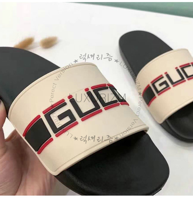 gucci2-0530-007.jpg