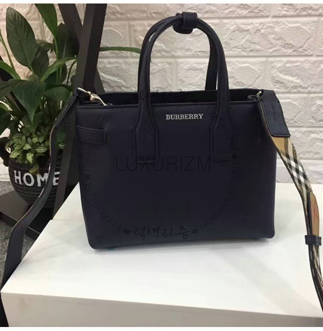 burberry3-0801-002.jpg