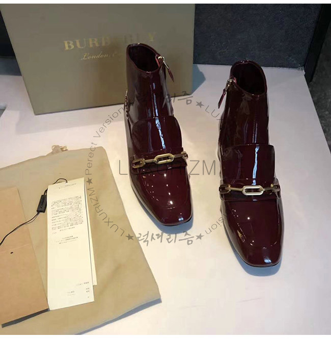 burberry-0804-002.jpg