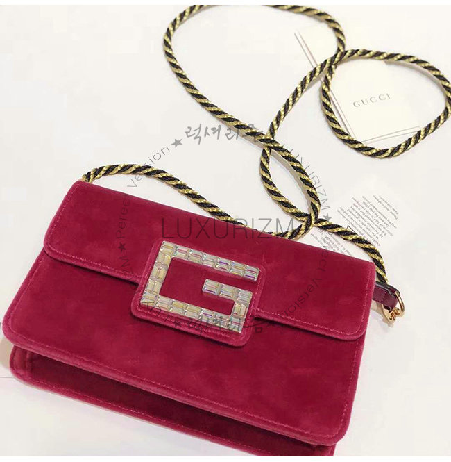 gucci-0928-005.jpg