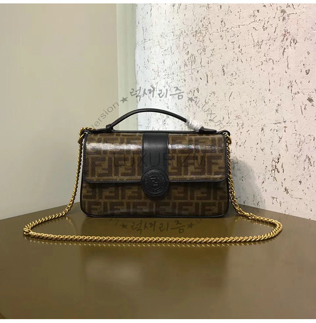 fendi6-0118-002.jpg